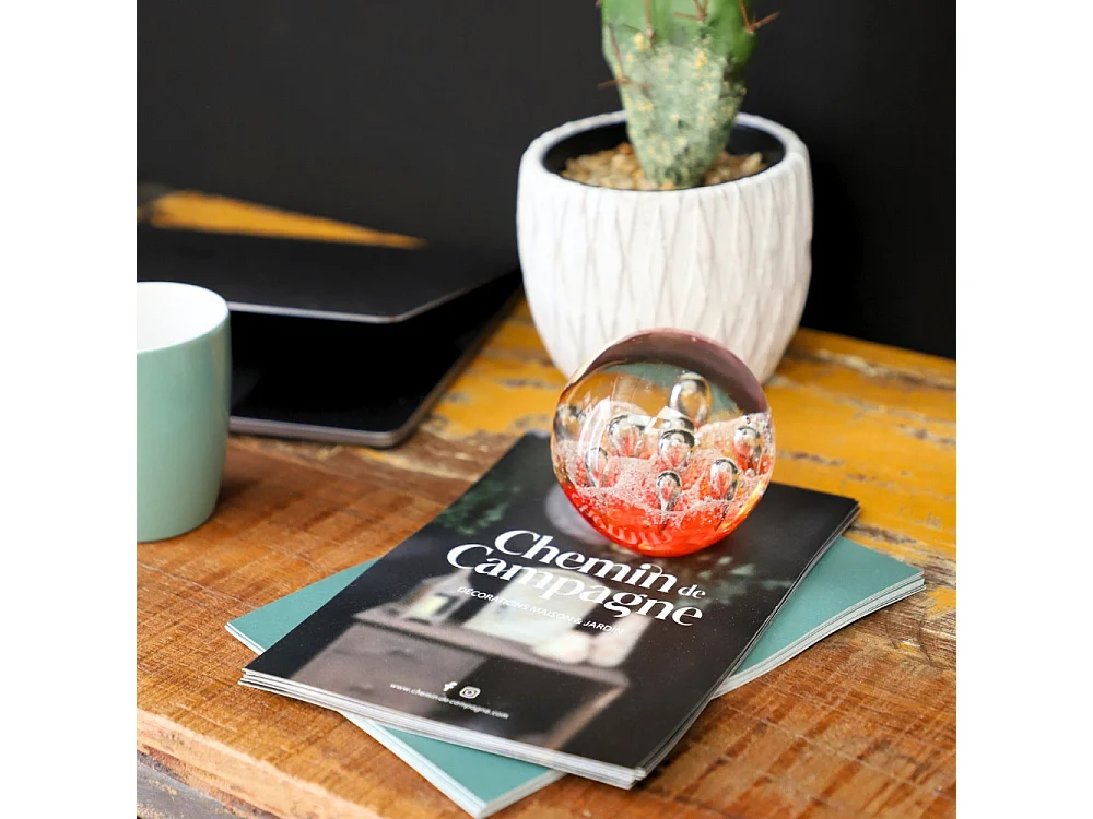 Presse papier sulfure "Gouttes" en verre rouge Ø.8 cm