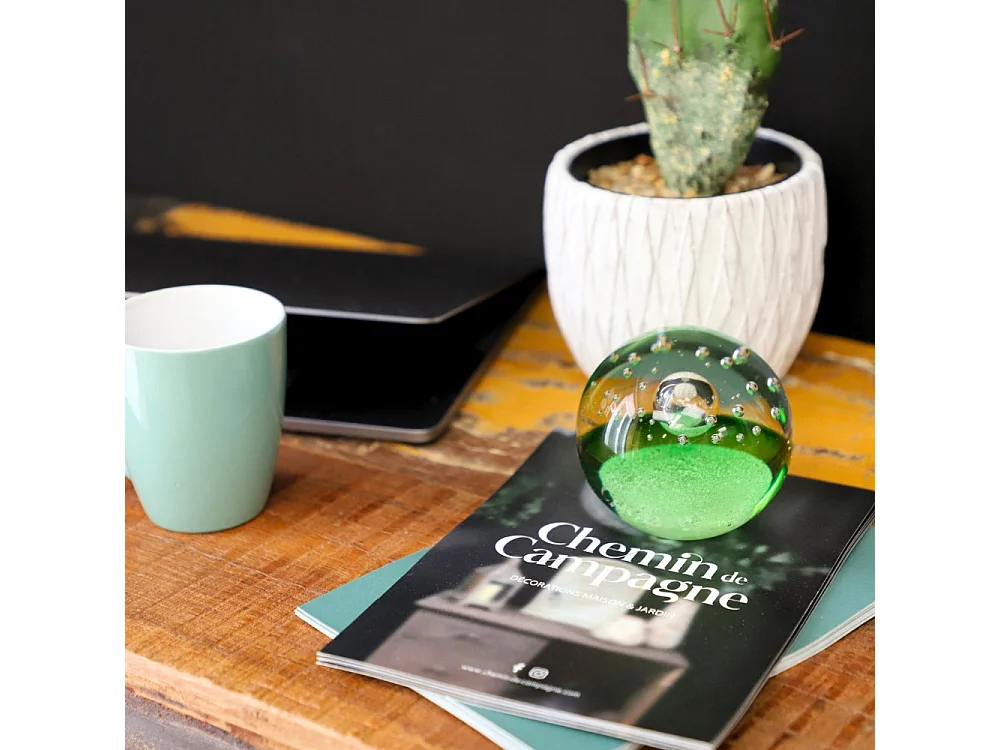 Presse papier sulfure "Ciel" en verre vert Ø.8 cm