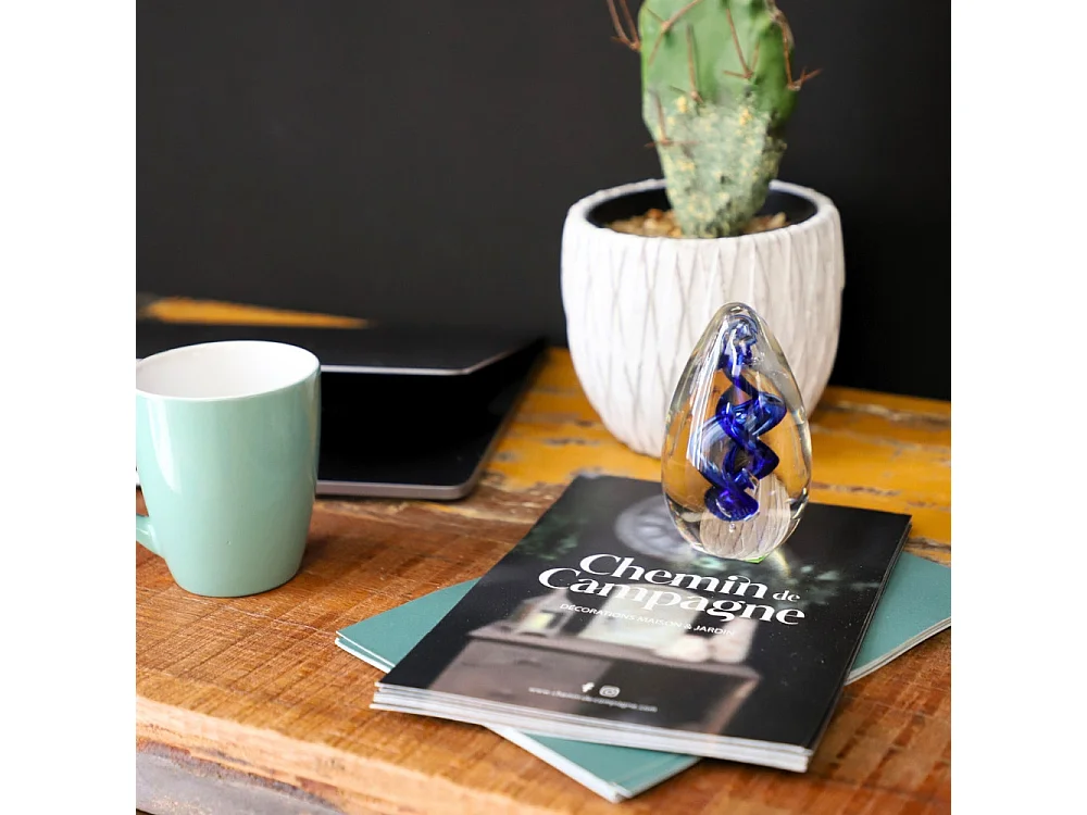 Presse papier sulfure "Spirales" en verre bleu 9.5 x 10.5cm