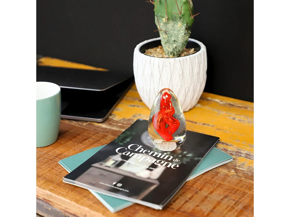 Presse papier sulfure "Flammes" en verre rouge 10 x 6 cm