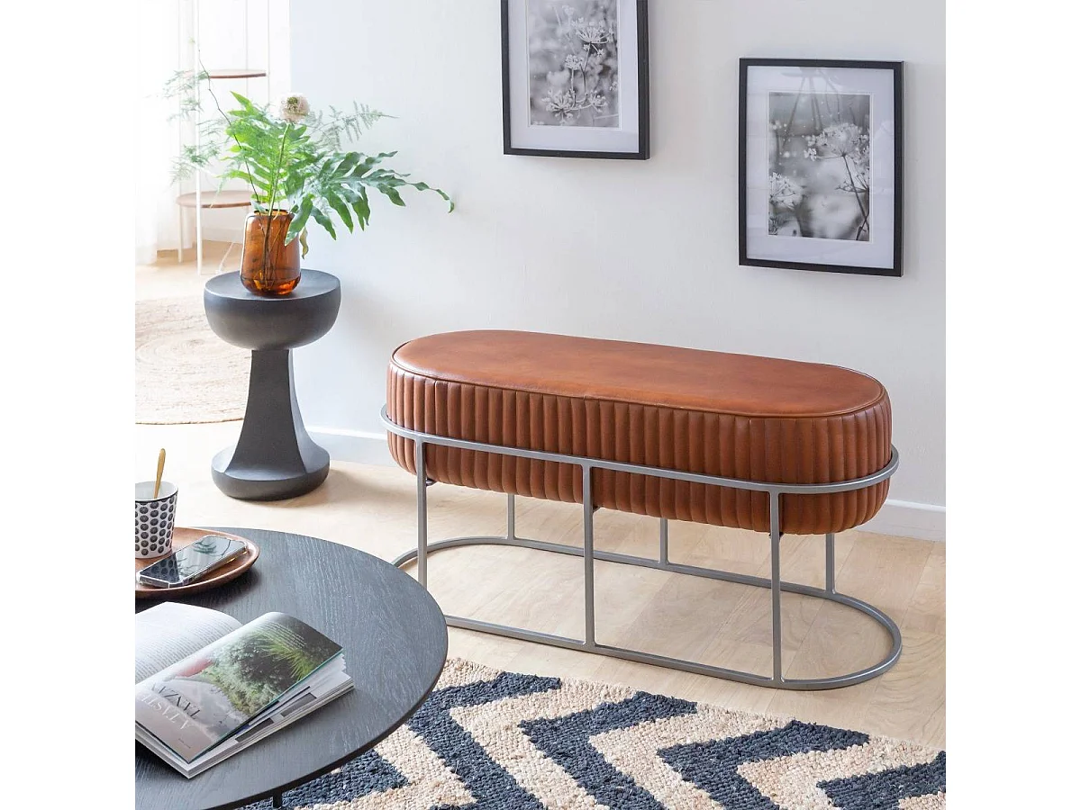 Mesa auxiliar negra Marguerite elegante de metal para una sala de estar moderna