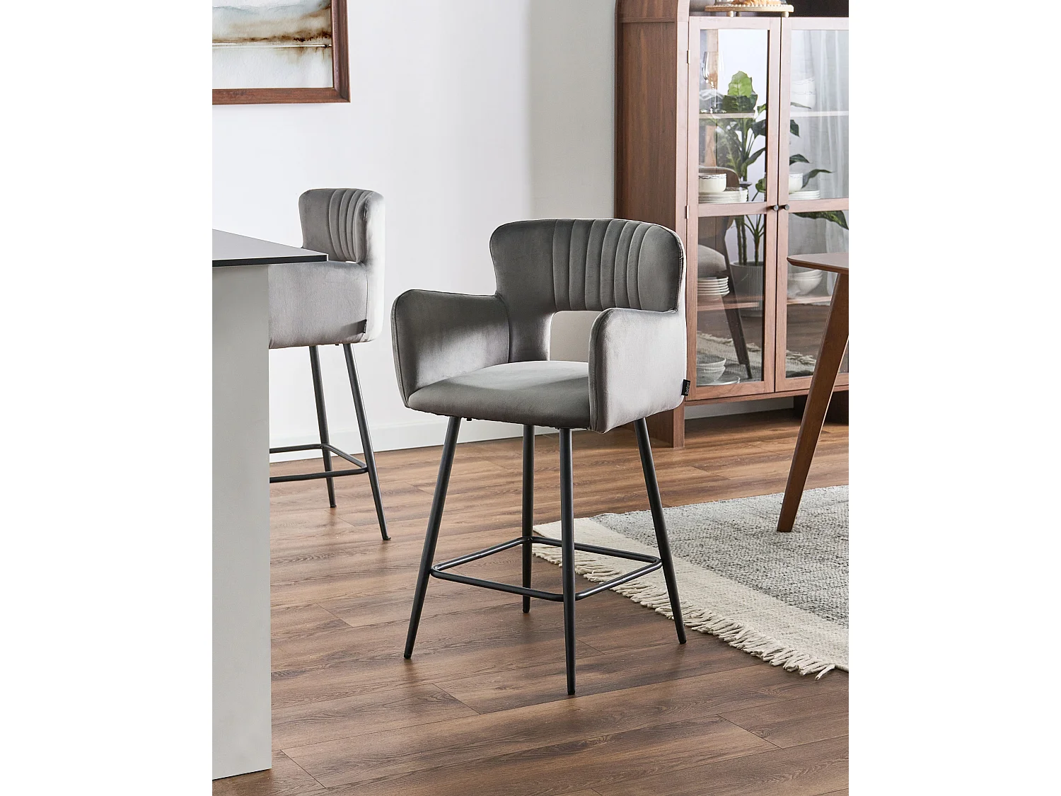 Set mit 2 Barstühlen SANILAC Samtstoff Hellgrau