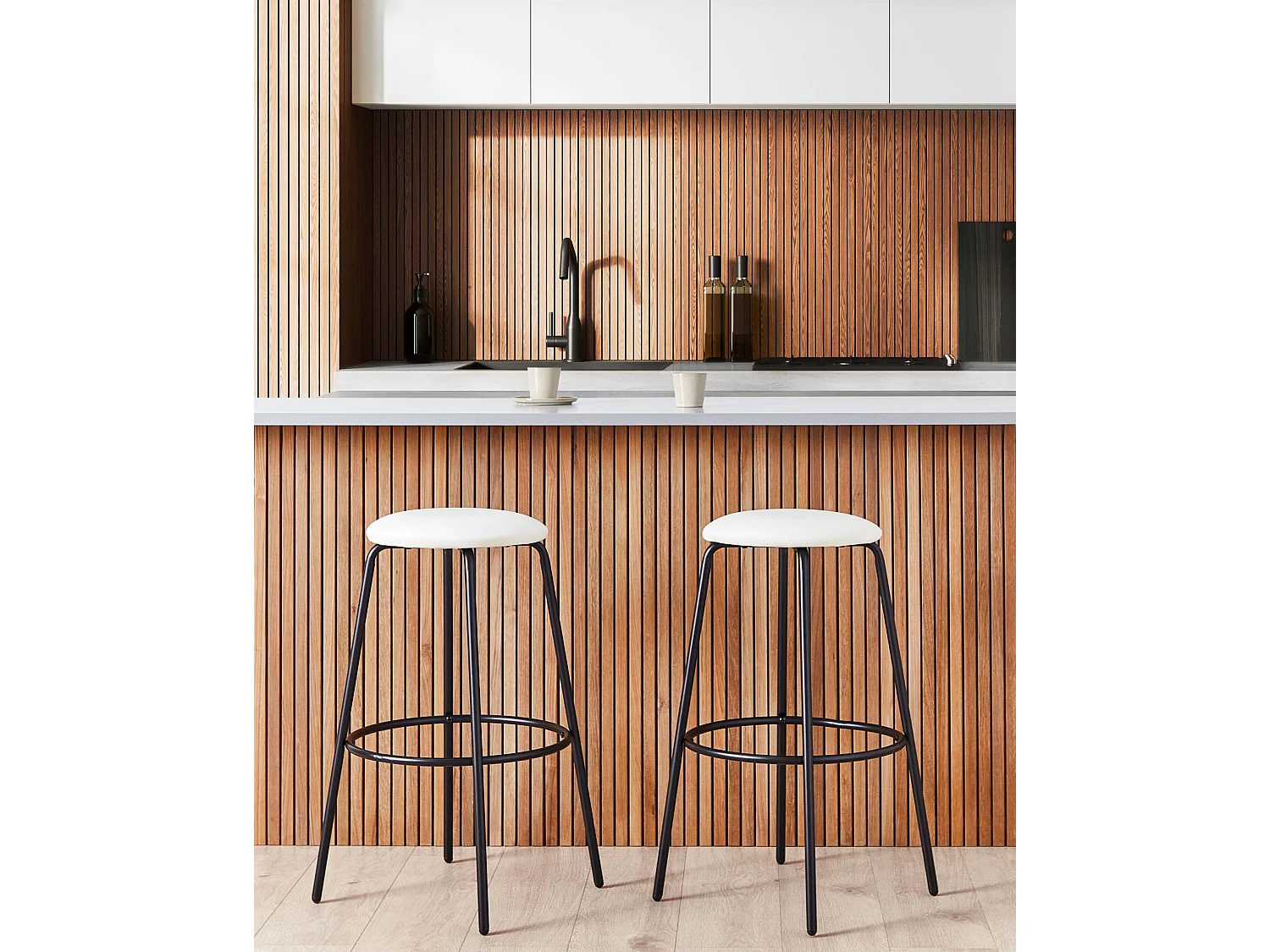 Set van 2 barstoelen MORTON Fluweel Gebroken wit