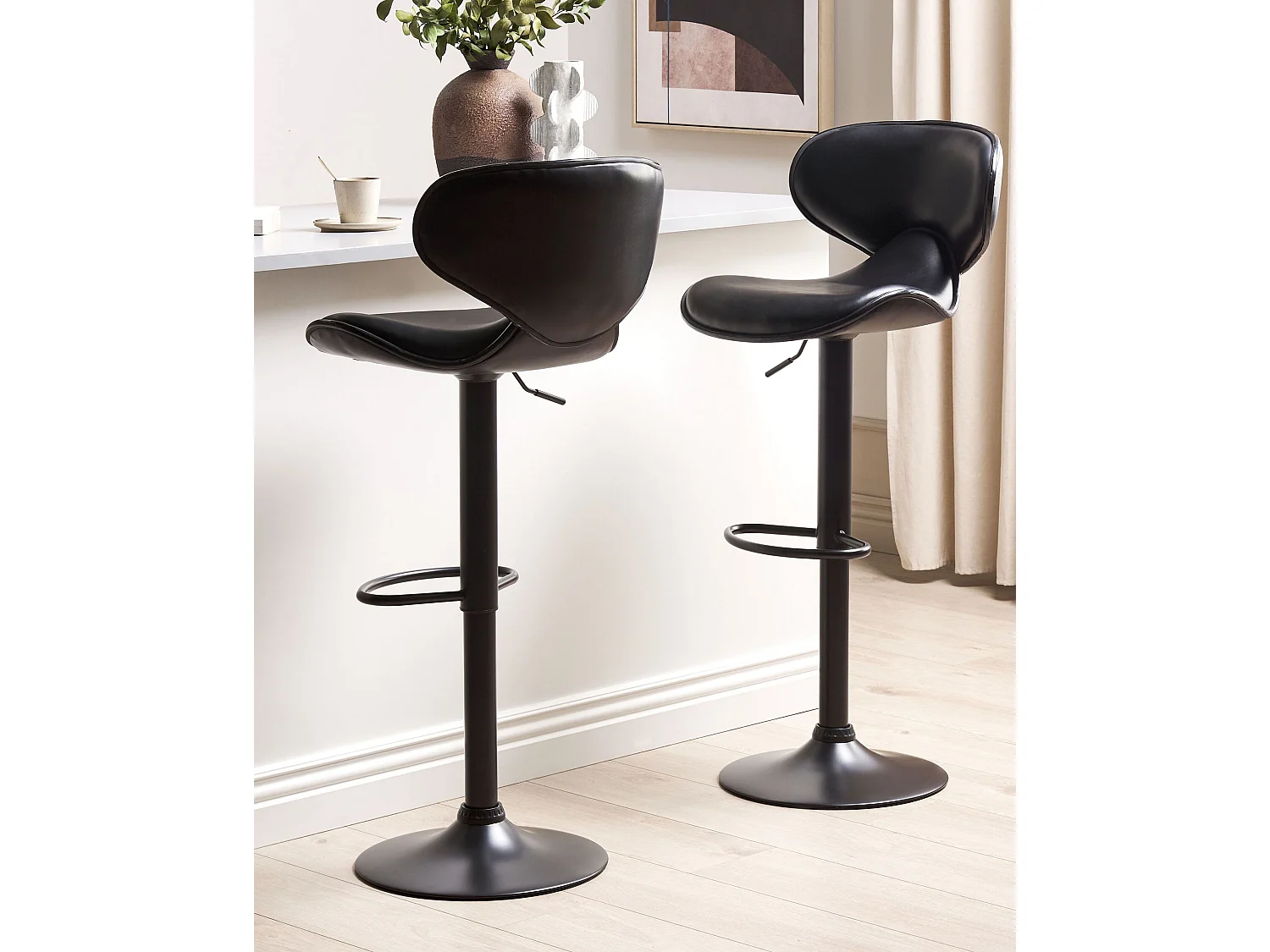 Lot de 2 chaises de bar CONWAY Cuir PU Noir