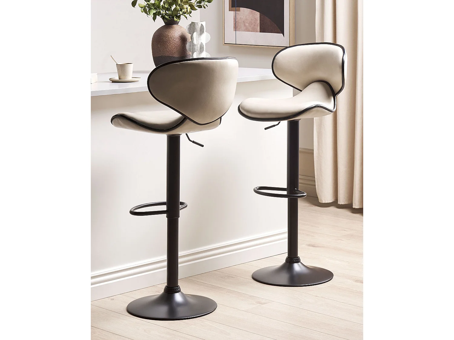 Lot de 2 chaises de bar CONWAY Cuir PU Beige clair