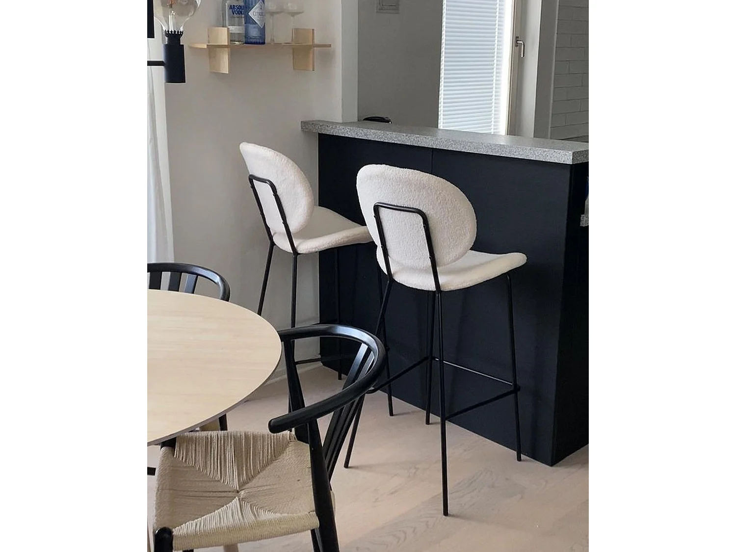 Lot de 2 chaises de bar LUANA Bouclé Blanc