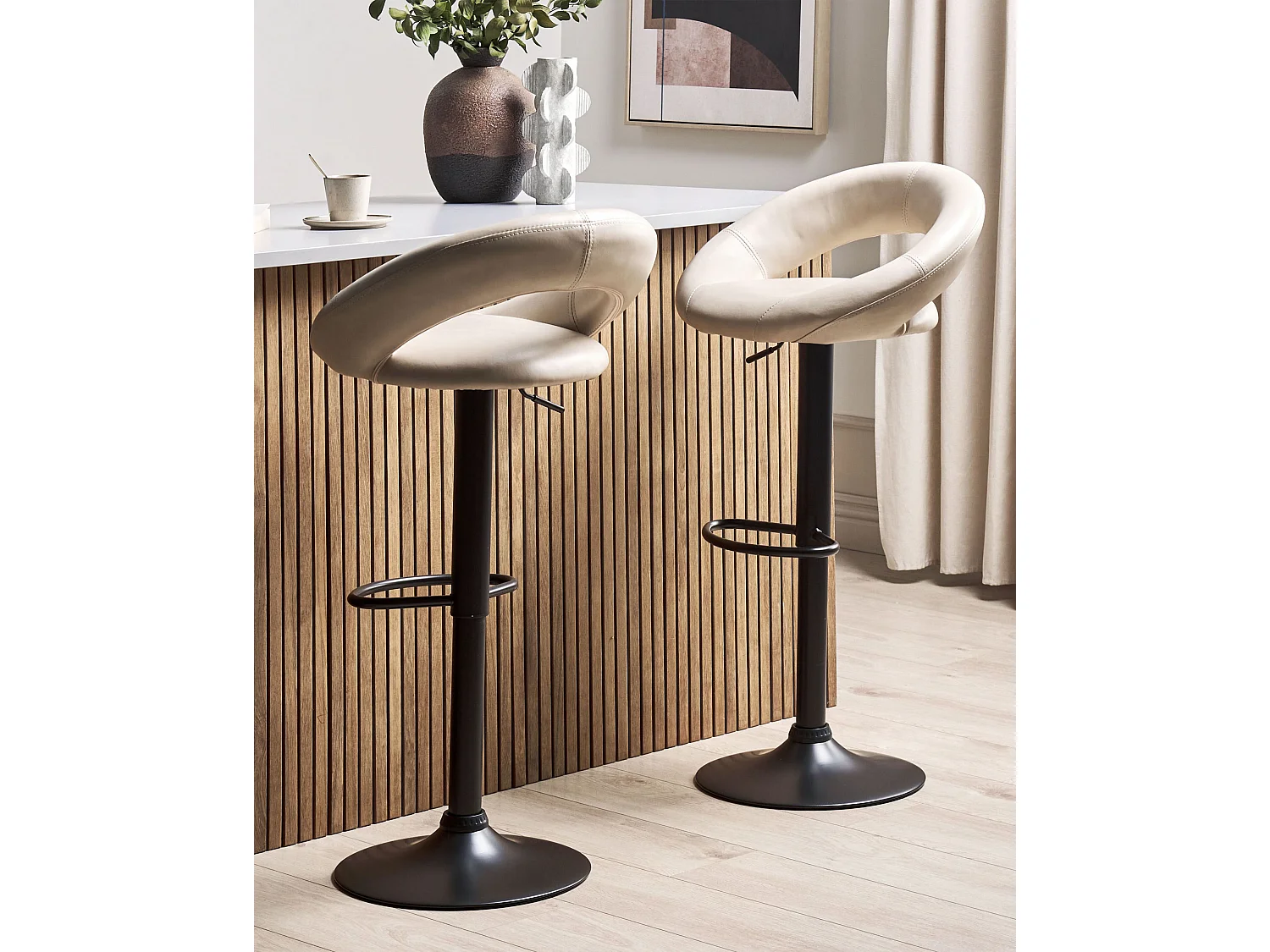 Set di 2 sedie alte PEORIA Pelle sintetica Beige chiaro