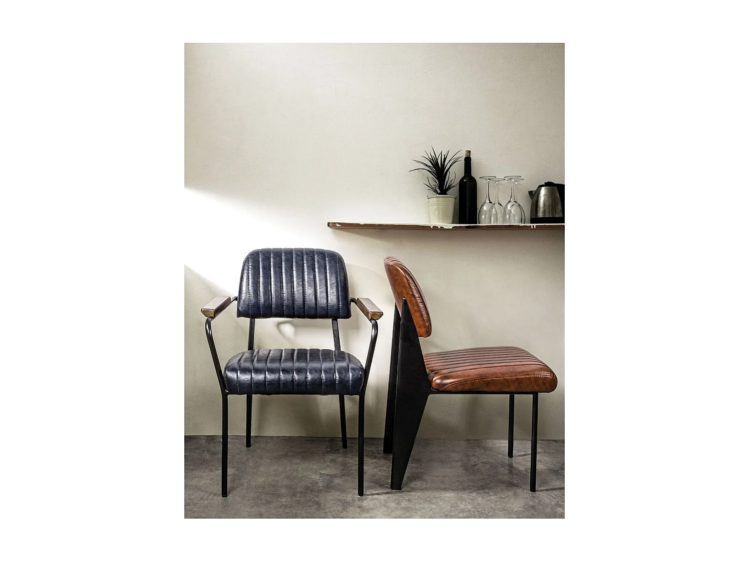 Fauteuil simili et métal Vintage (lot de 2) - CLARK