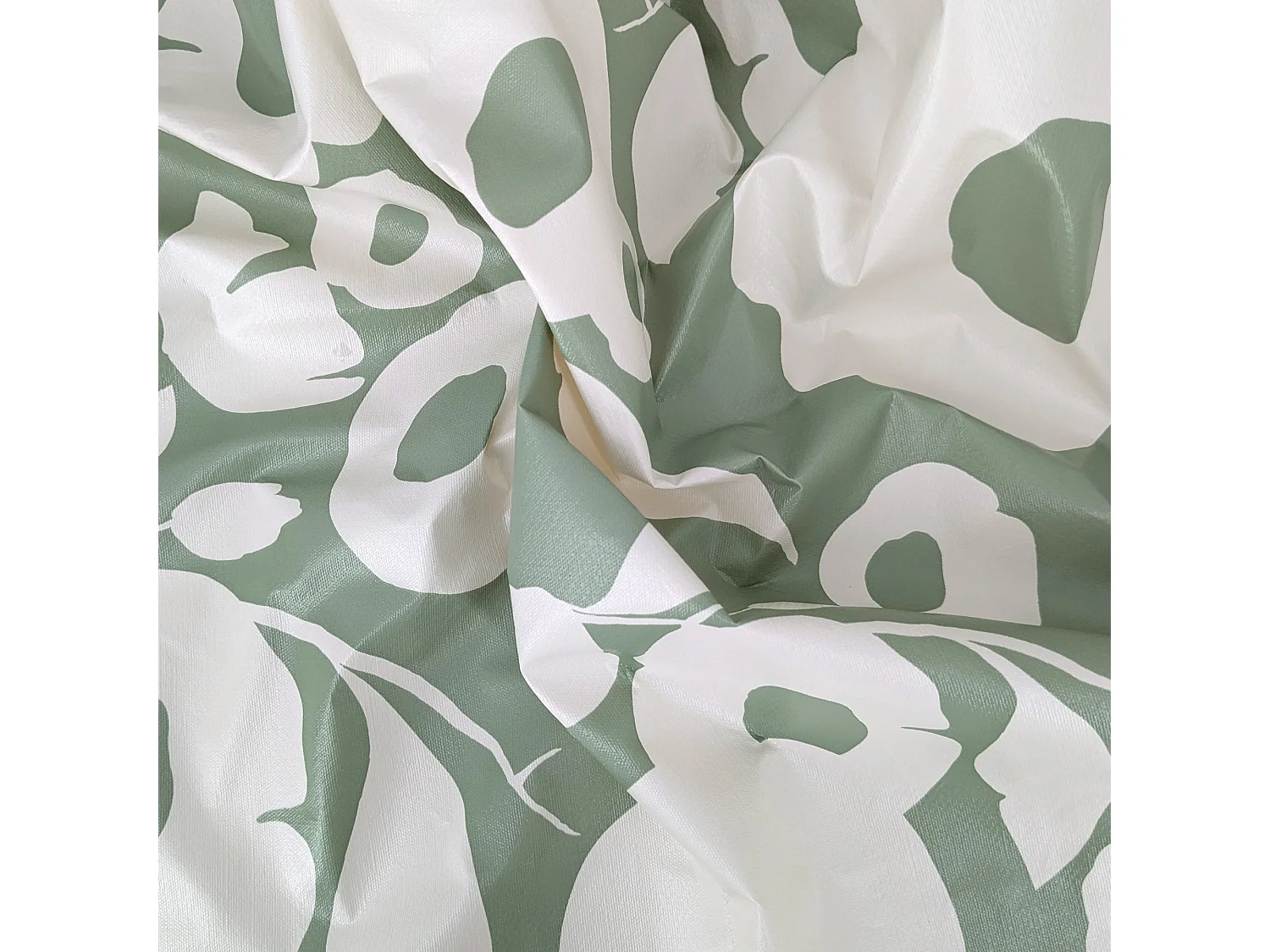 Nappe rectangulaire 140x220 cm antitaches GRANDIR vert