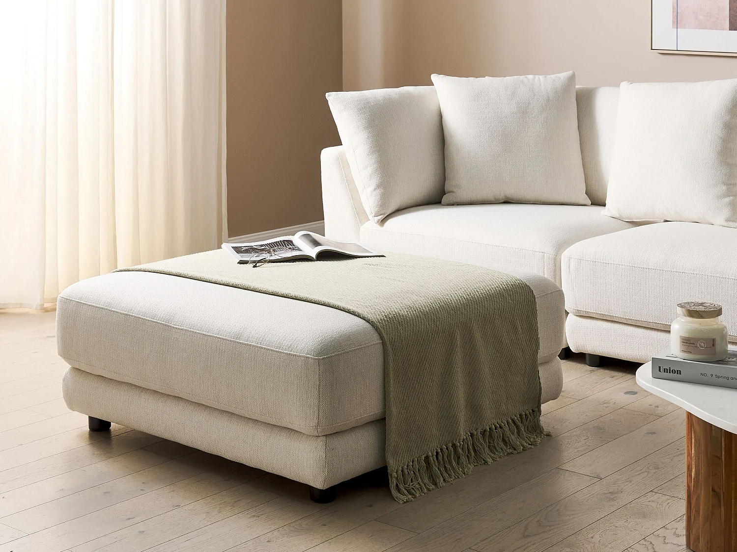 Ottoman SIGTUNA Tissu Blanc cassé