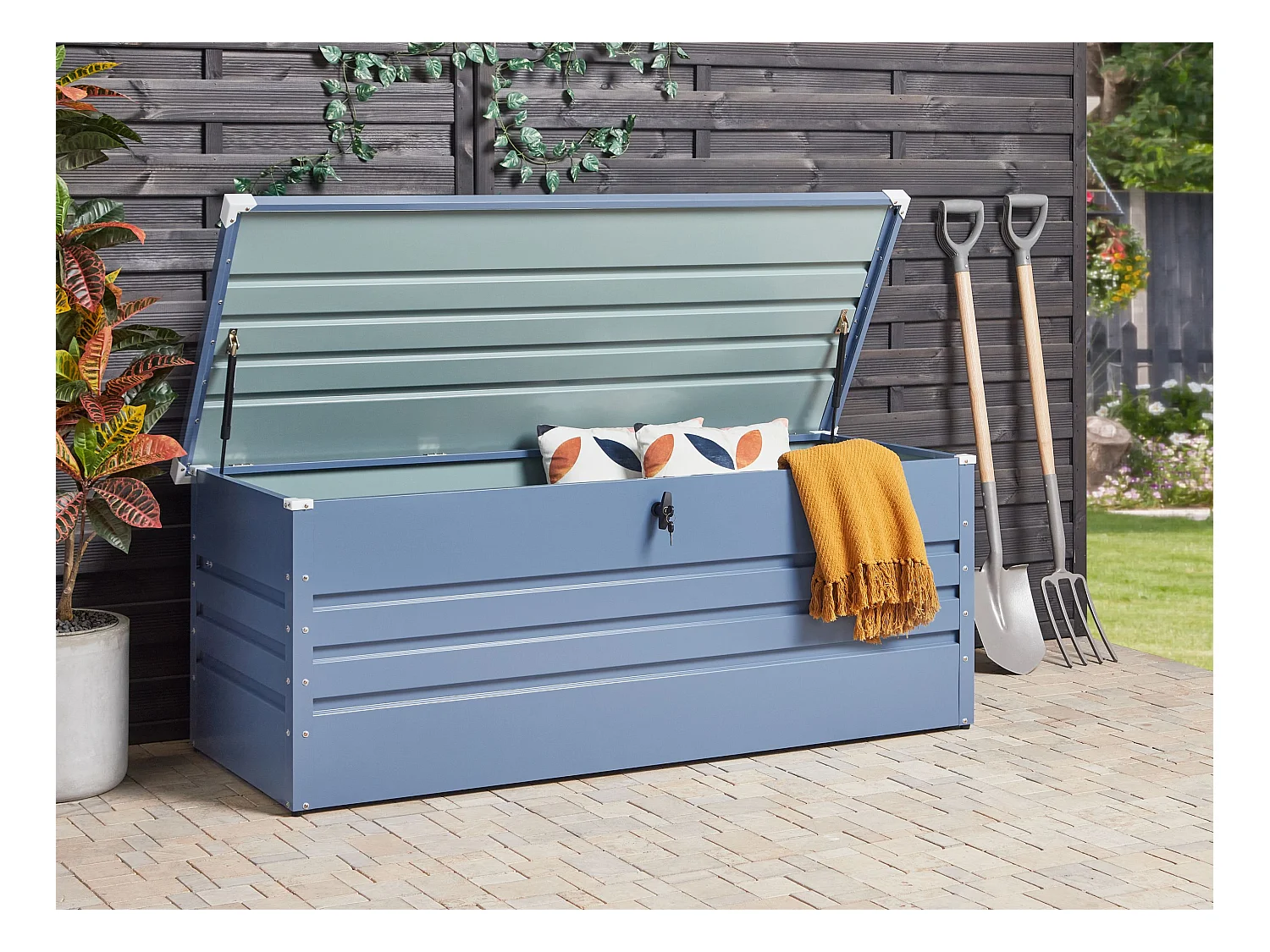 Coffre de rangement CEBROSA 165 cm 70 cm Bleu