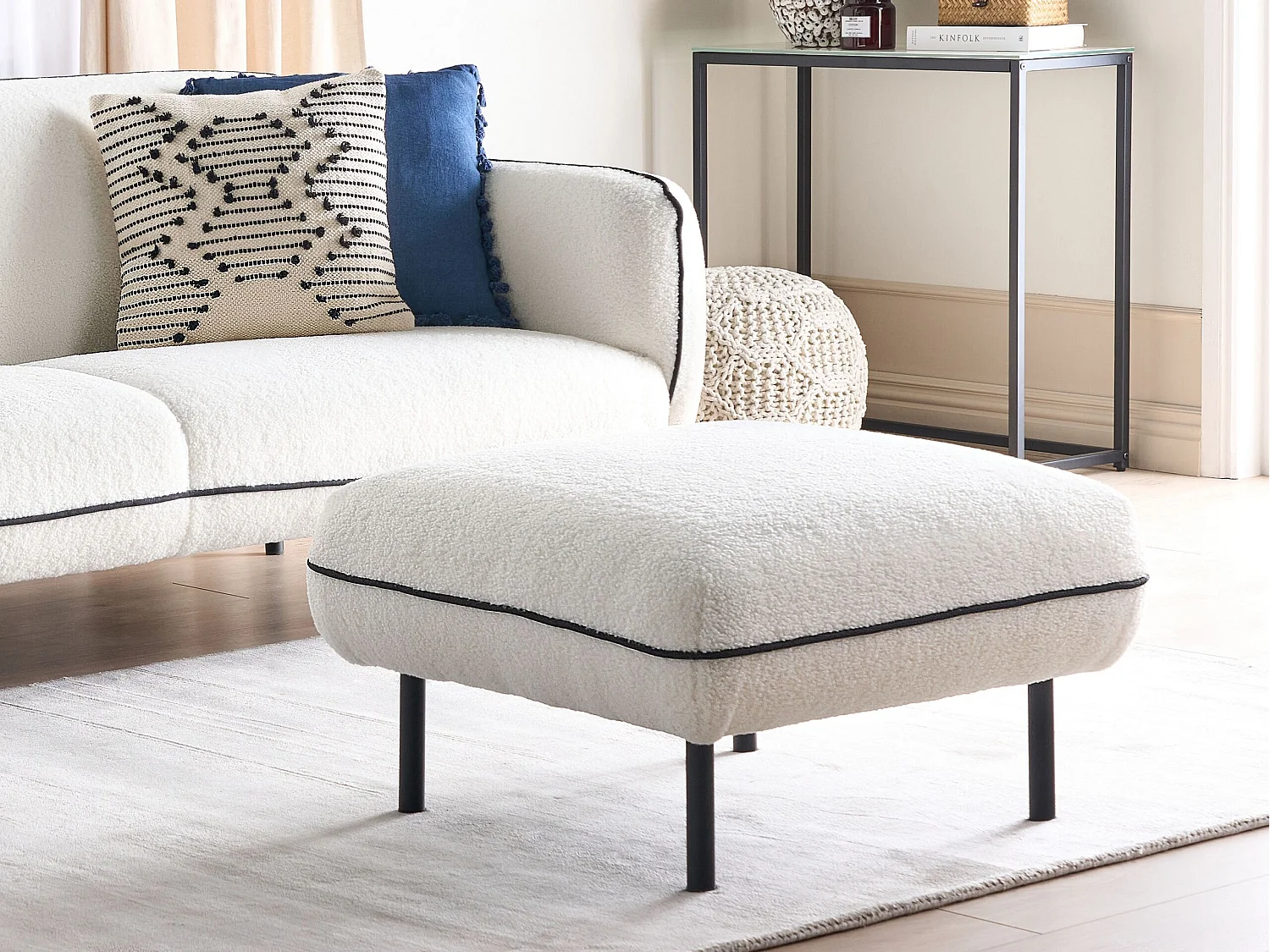 Ottoman TONSBERG Bouclé Blanc