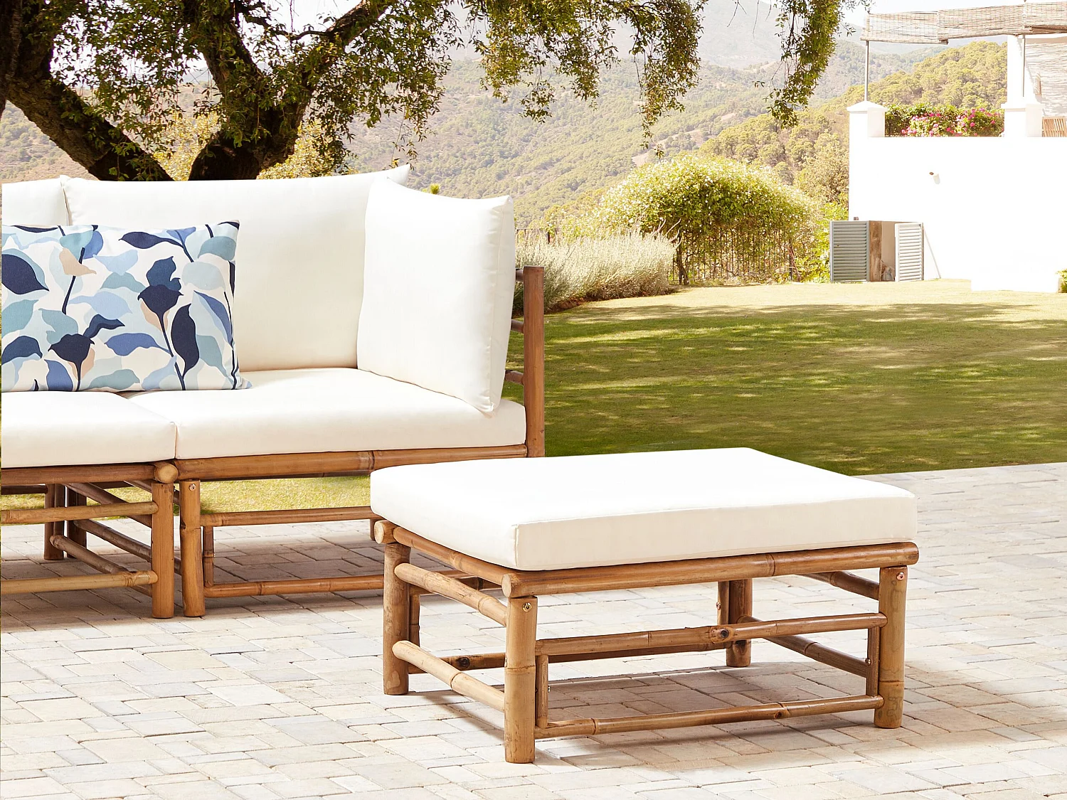 Garden Ottoman CERRETO Bamboo Off-White