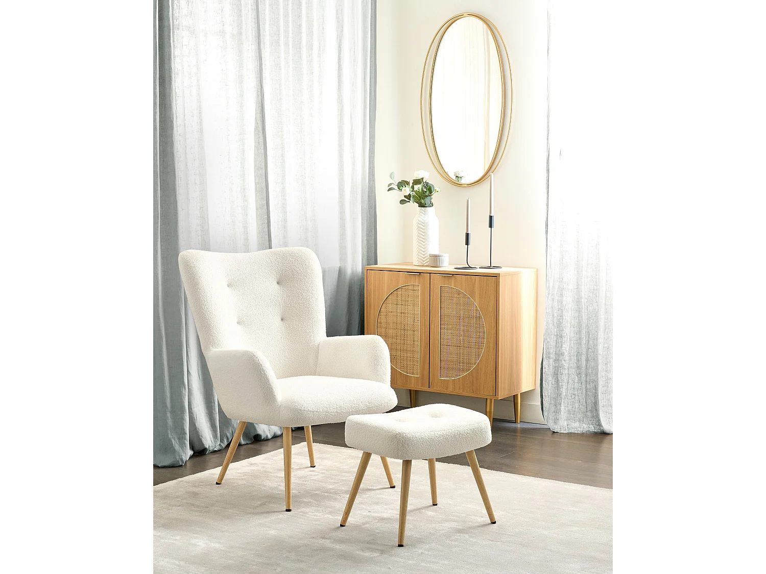 Ohrensessel mit Hocker Stoffbezug Bouclé weiß gesteppt Metallbeine Retro Vejle II