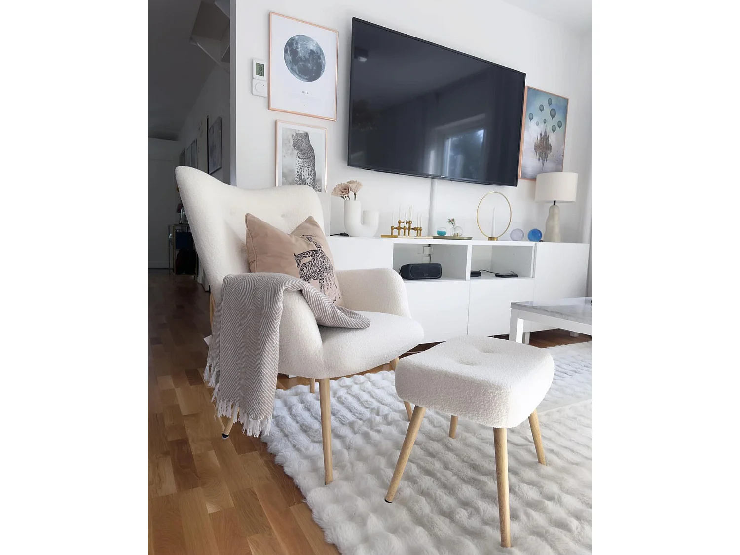 Fauteuil à oreilles VEJLE Bouclé Blanc cassé
