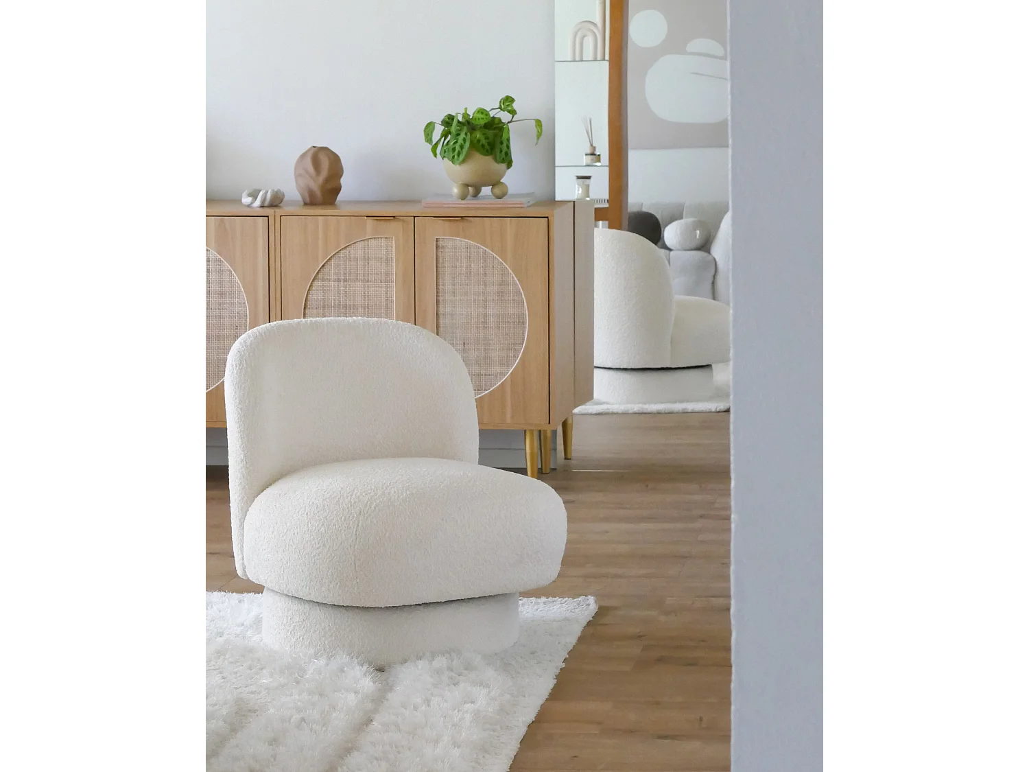 Draaifauteuil AYLO Bouclé Gebroken wit
