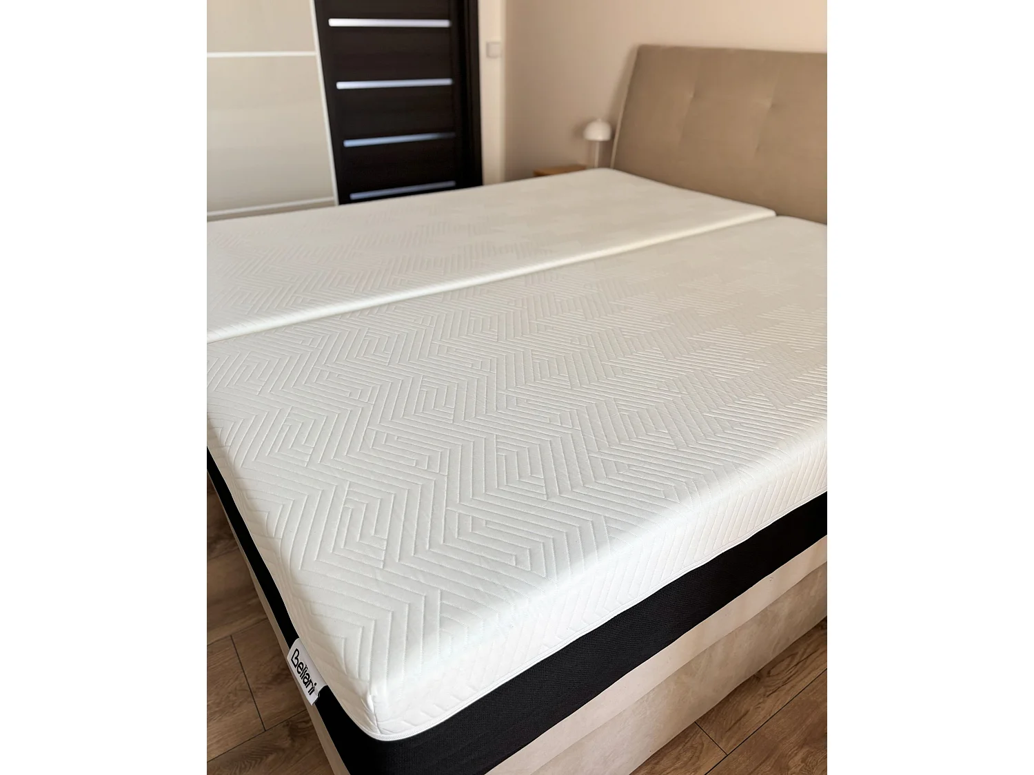 Matelas simple en mousse de latex moyenne avec housse amovible 90 x 200 cm COZY