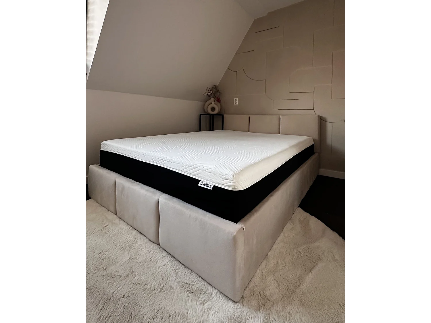 Latex matras met afneembare hoes hard 140 x 200 cm COZY