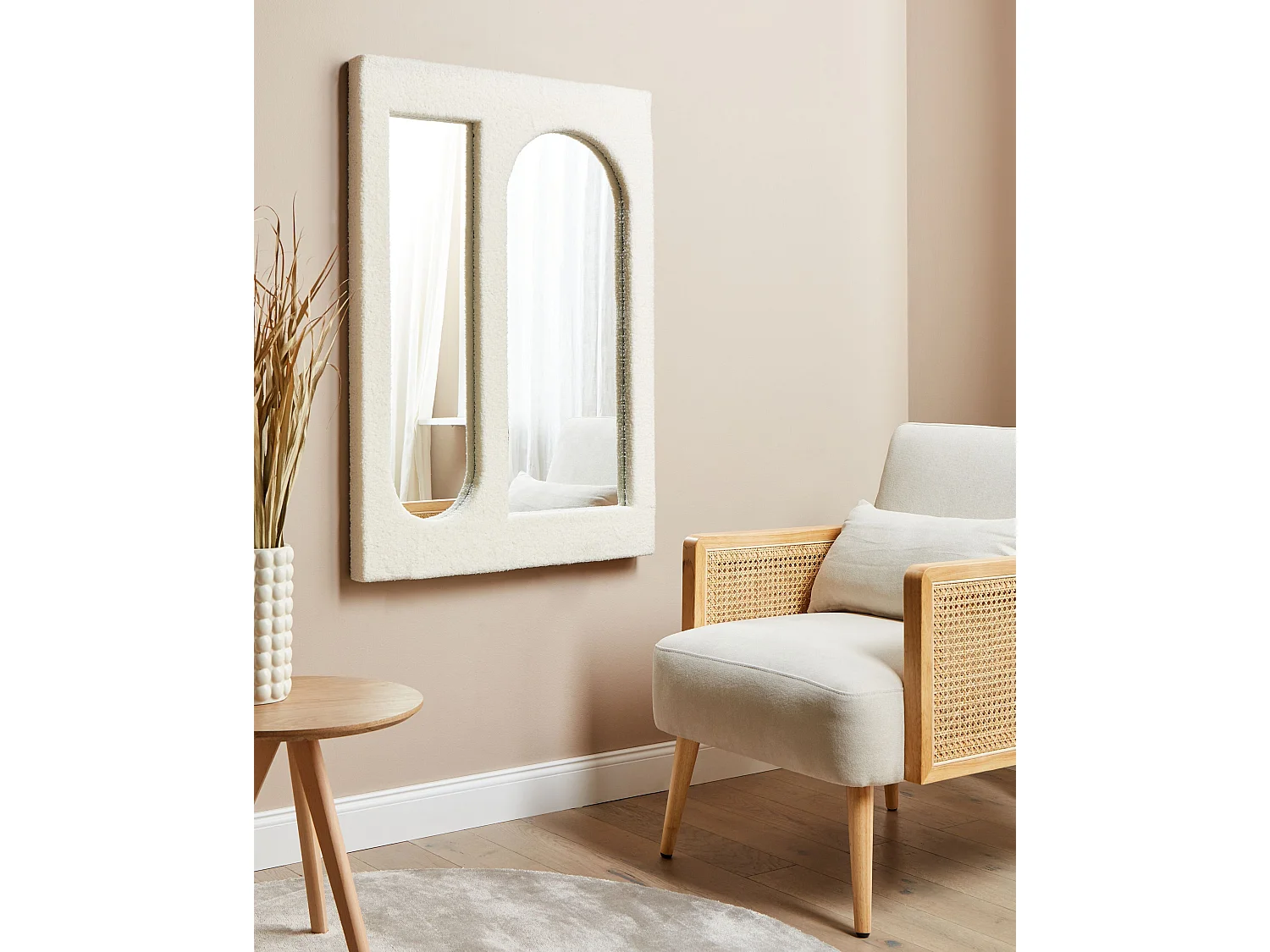 Wandspiegel MARCIGNY 70 cm 100 cm Bouclé Gebroken wit