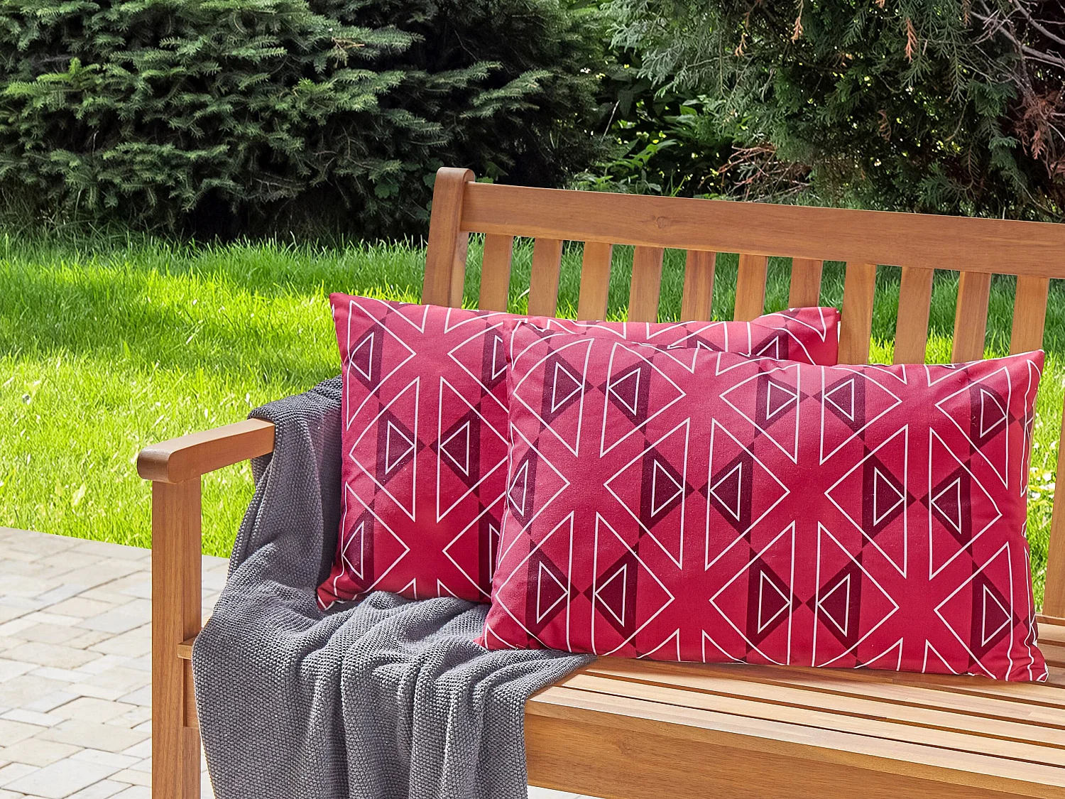 Set di 2 cuscini da esterno MEZZANO Trama geometrica 40 x 60 cm Fucsia