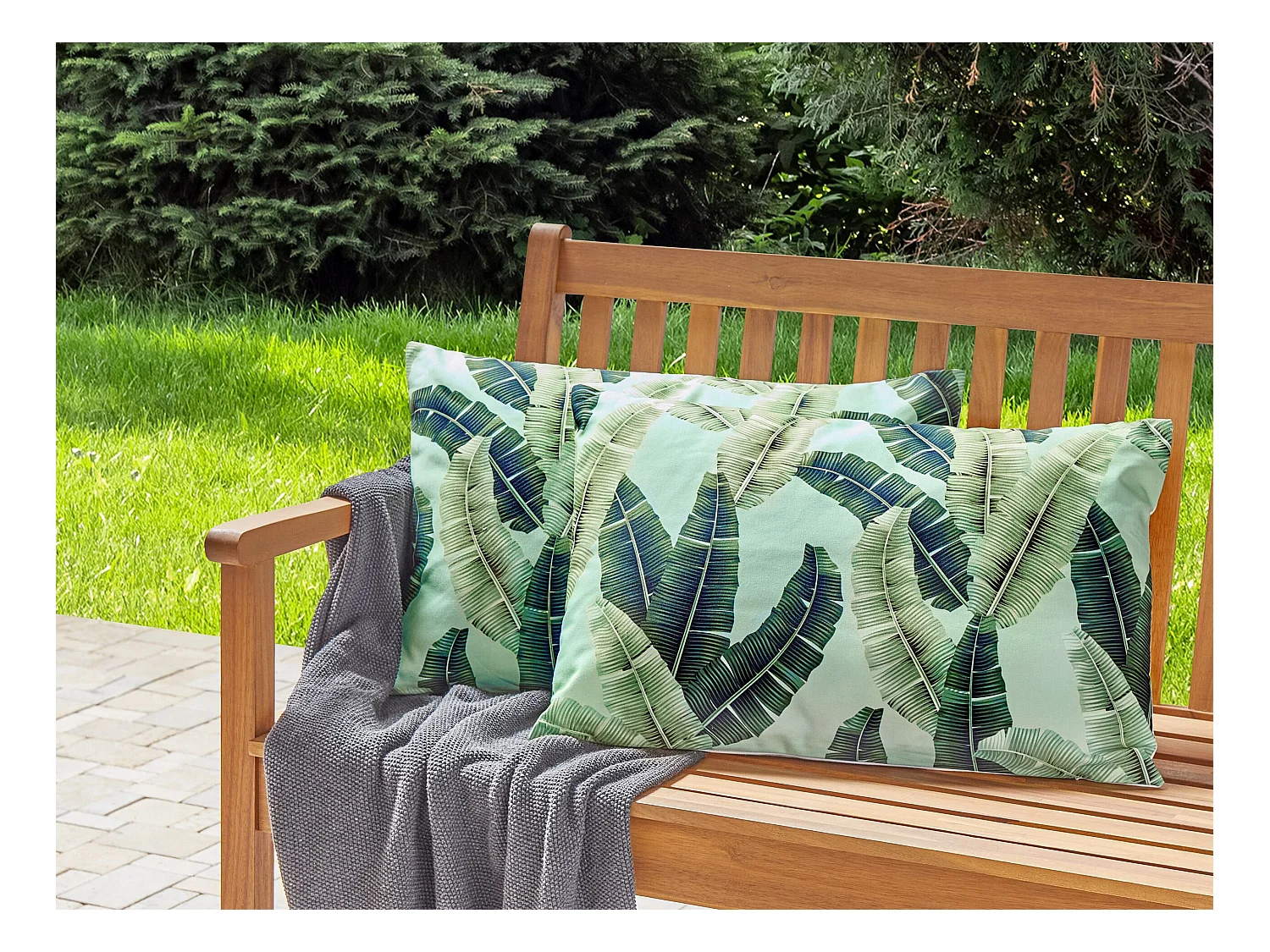 Lot de 2 coussins d'extérieur BOISSANO Motif de plante 40 x 60 cm Vert