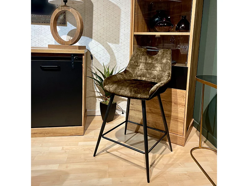 Lot 2 tabourets bar en velours vert kaki avec pied métal noir - BRANDY