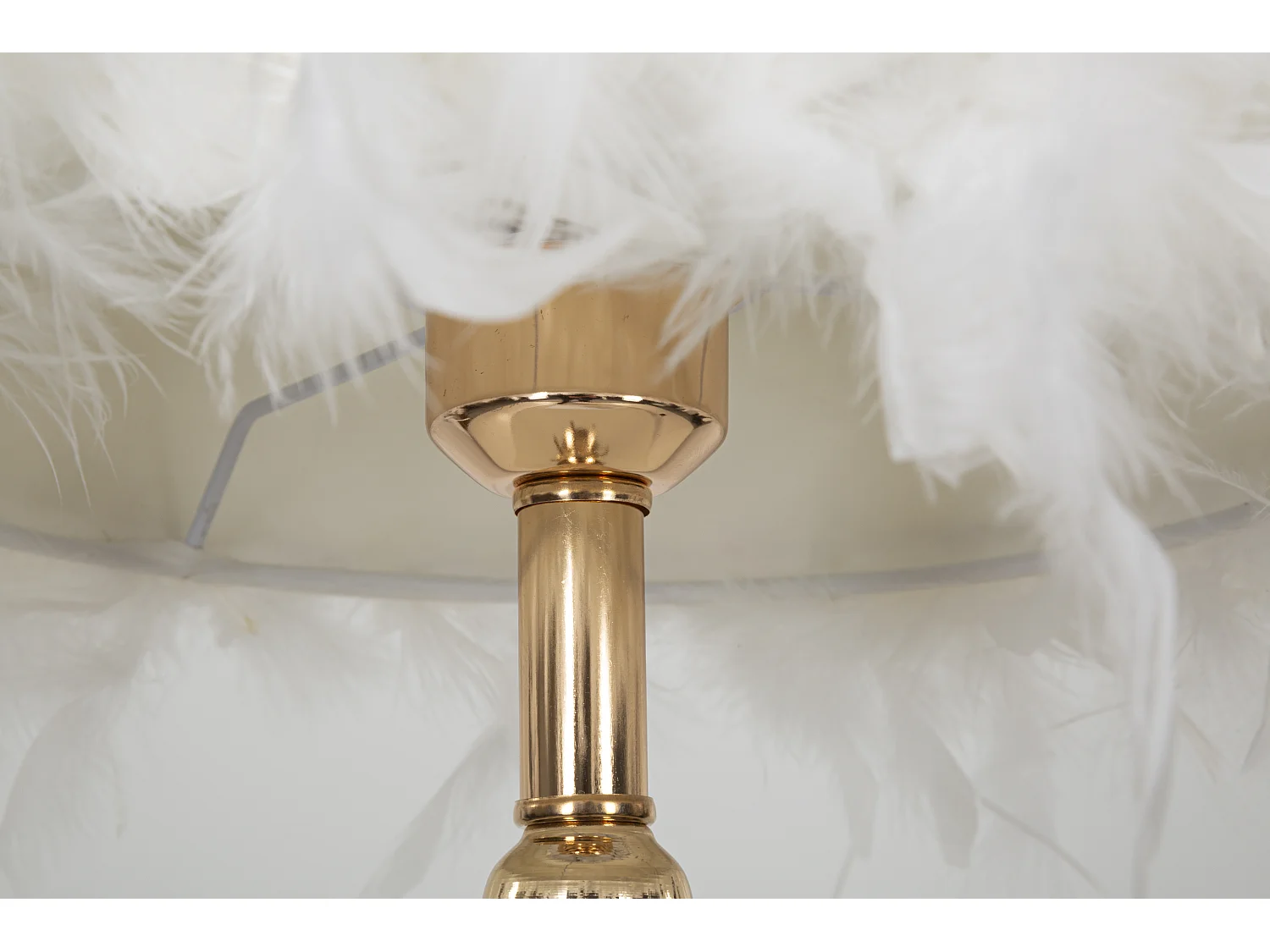 Lampe à Poser Imitation Plume "Tarty" 54cm Or & Blanc