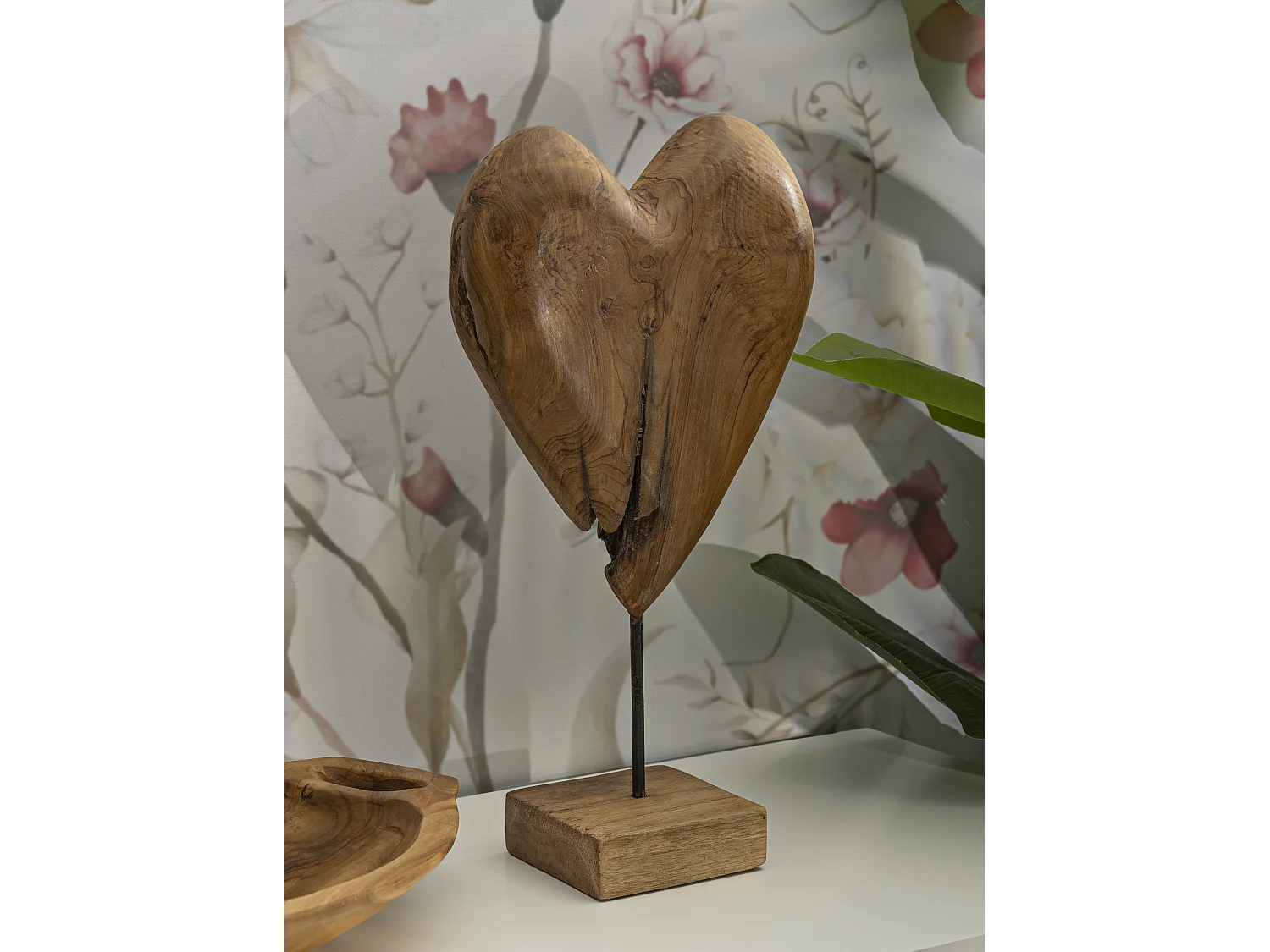 Scultura in legno marrone cm 25x12x45