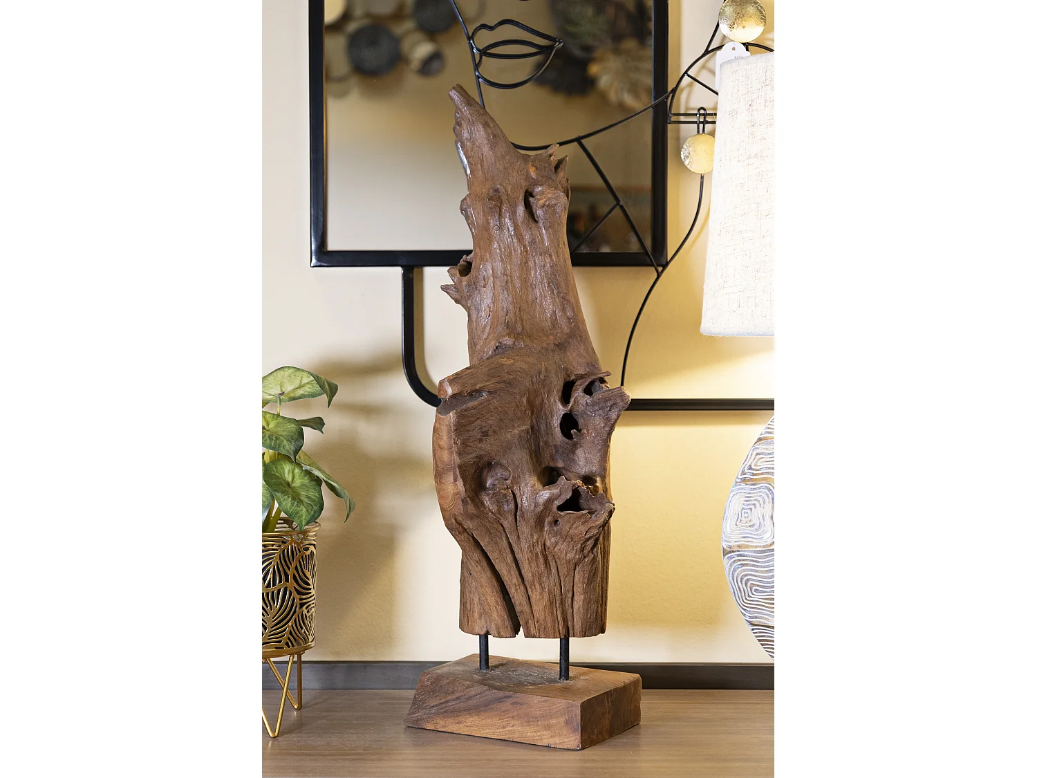 Scultura in legno marrone cm 23x27x64