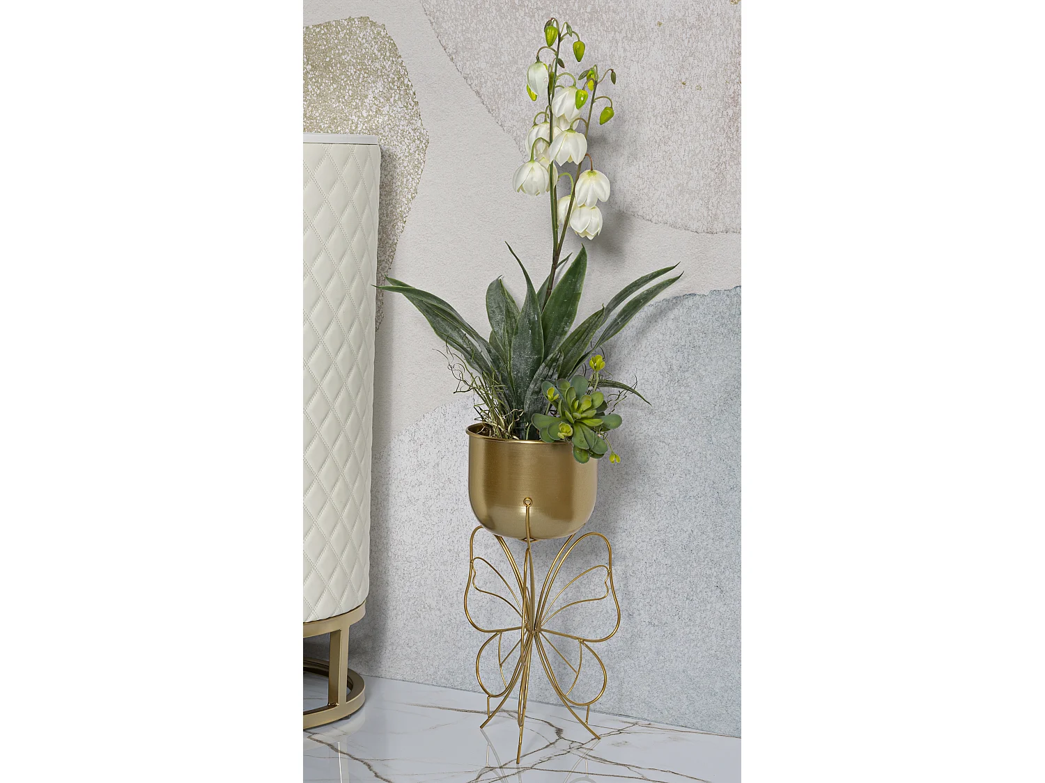 Portavaso in metallo dorato con farfalla cm Ø 22x45