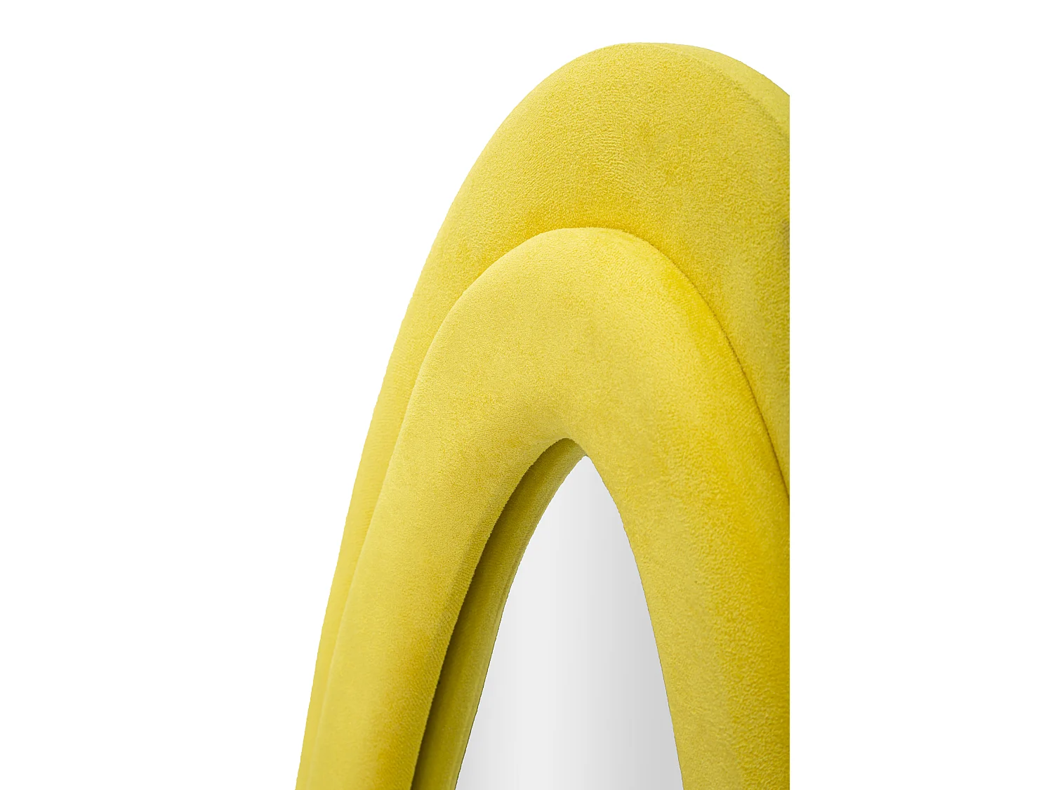 Specchio da parete in velluto giallo cm 60x4x160.