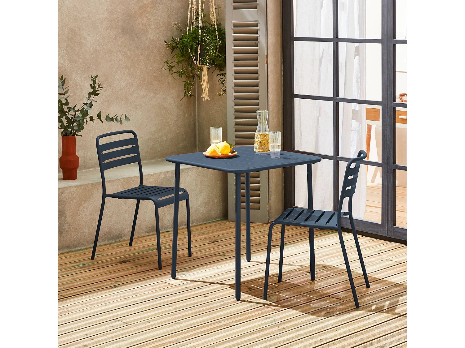 Table de jardin métal + 2 assises bleu marine Amélia