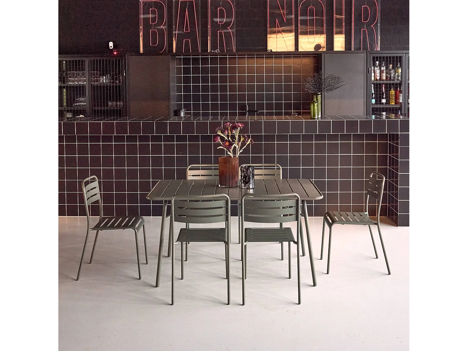 Tavolo da giardino pieghevole in metallo con 6 sedie, verde kaki