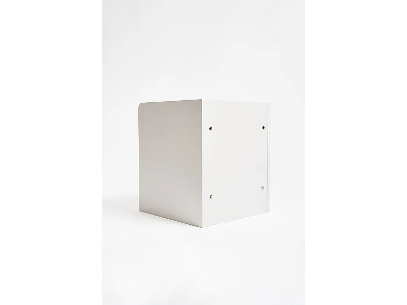 Mesas Auxiliares - Mesita de Noche 2 Cajones Rican