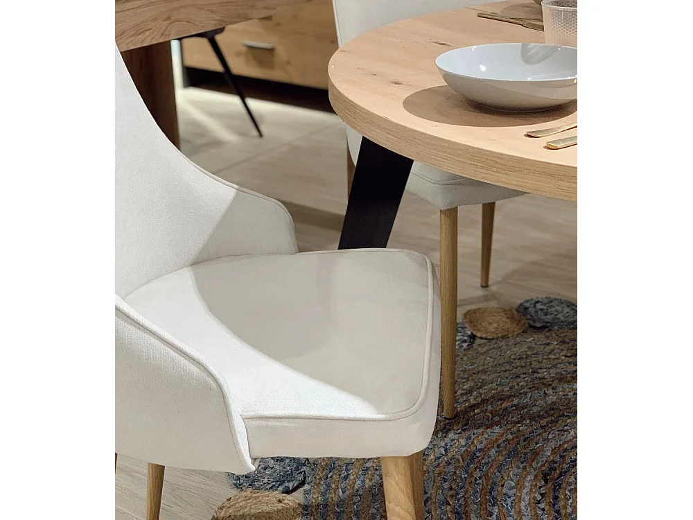 Pack de 4 sillas de 96x40x56 cm tapizado en tela antimanchas en color beige Bergen