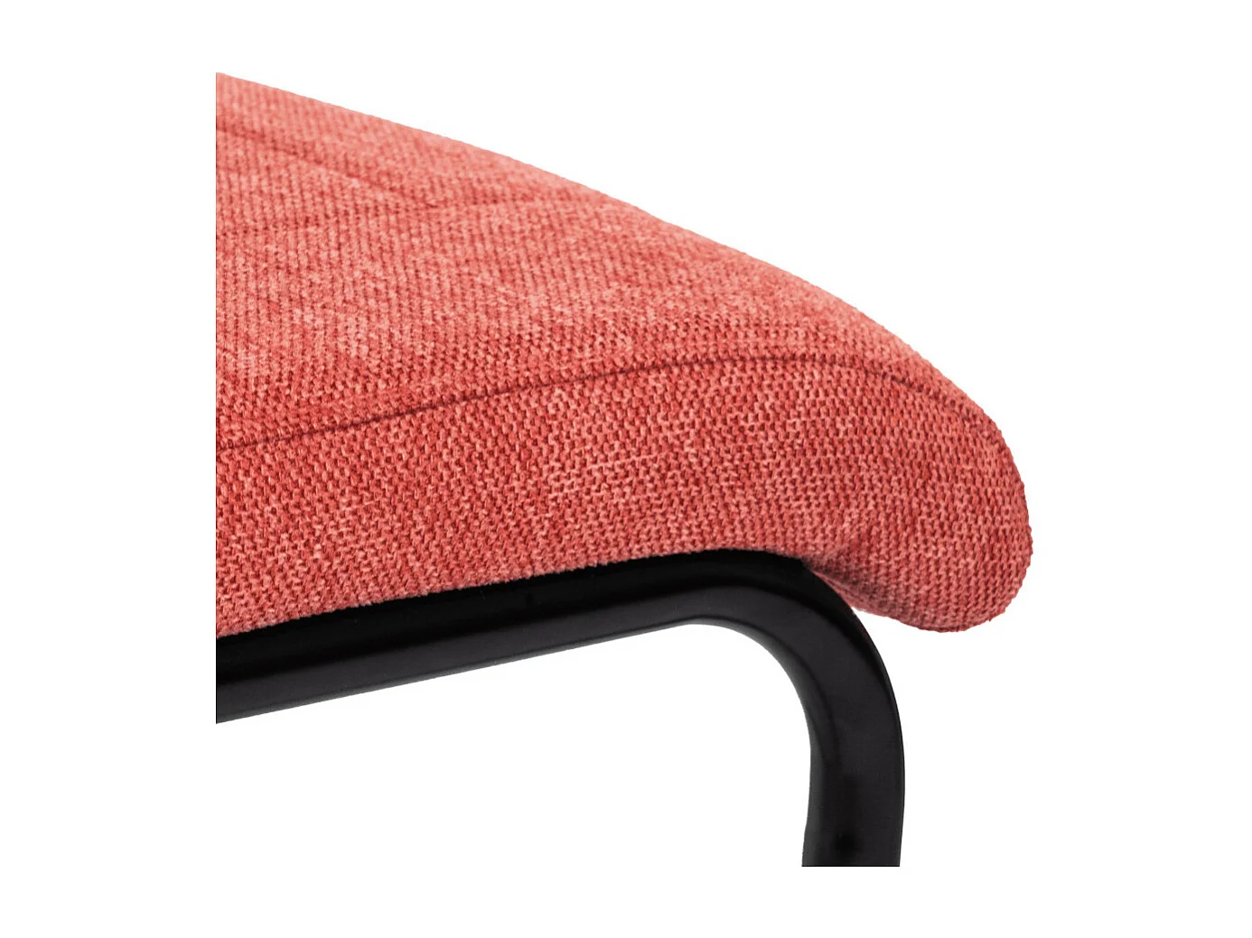 Pack de 4 sillas de comedor de 102x43x49 cm tapizadas en color coral y patas negras Klara