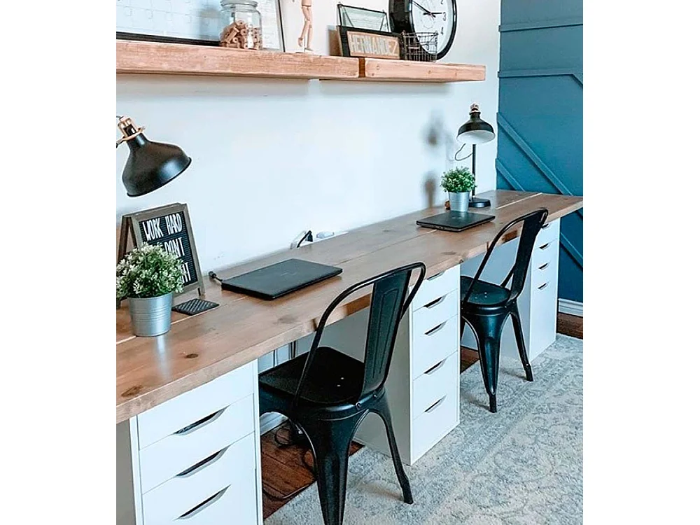 Pack de 4 sillas de 86x44x47cm de estilo industrial de metal en color negro Tolix