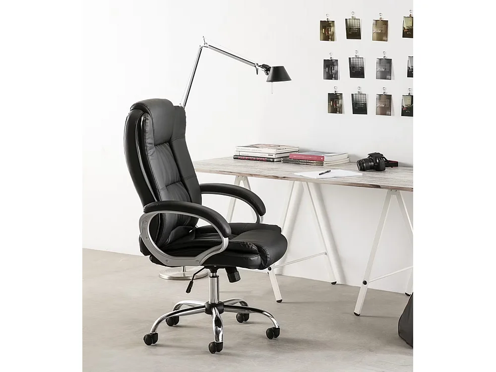 Silla de oficina de 114-122x68x64 cm tapizada en polipiel en color negro Atlanta