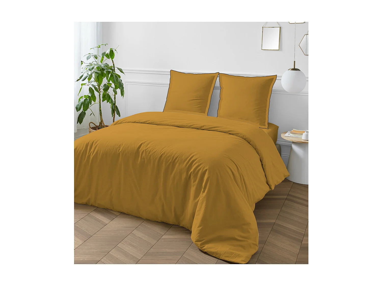 Parure de lit unie en coton finition bourdon 260x240cm