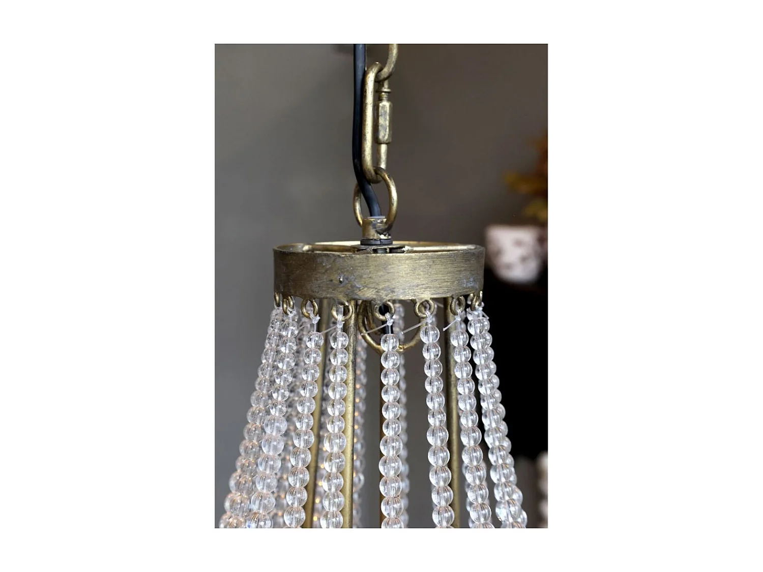 Lustre avec prisme en verre et fer laiton antique Ø.35.5 x Ht.60 cm