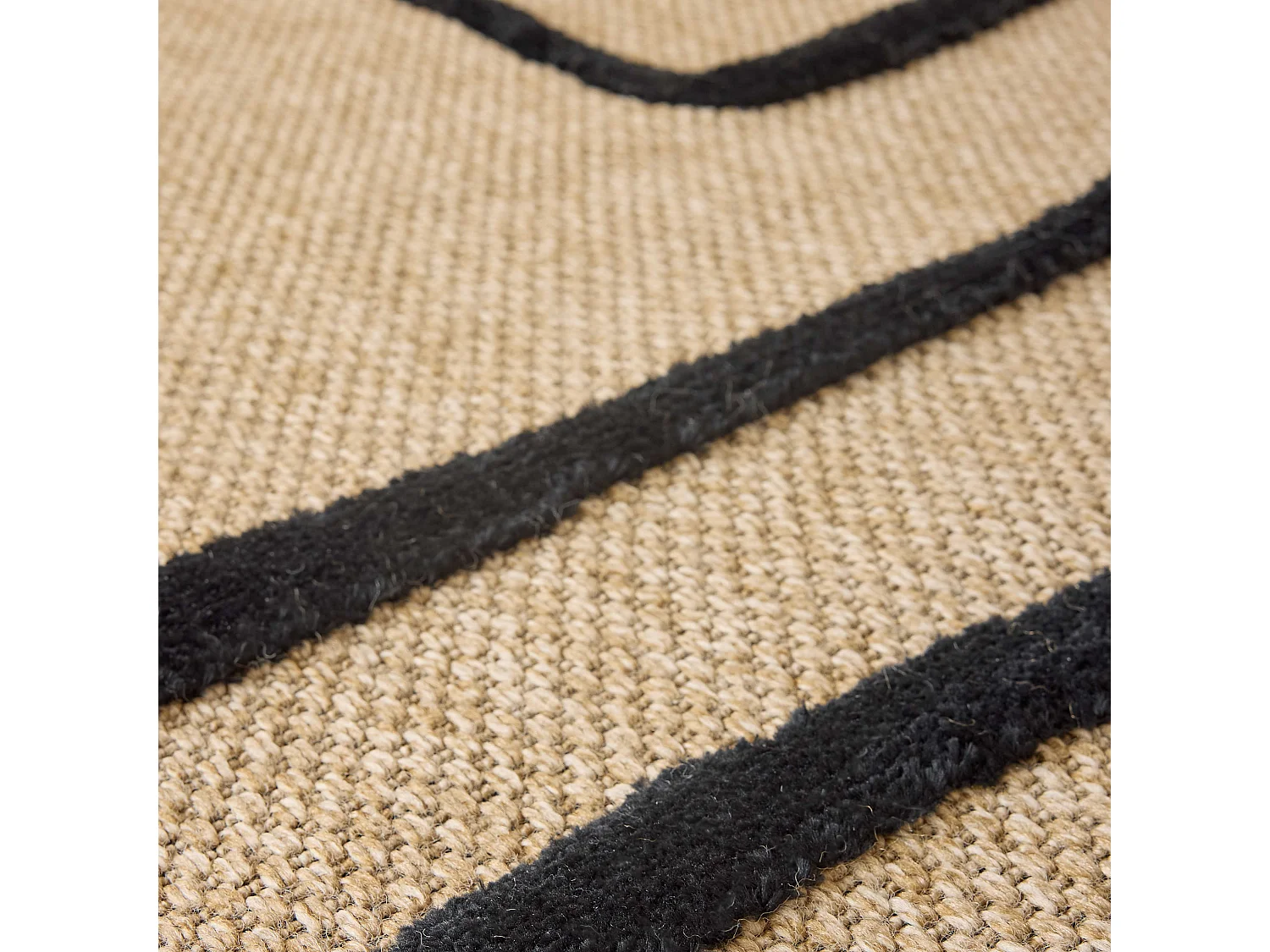 Tapis de salon aspect jute à motif géométrique noir 120x170 cm