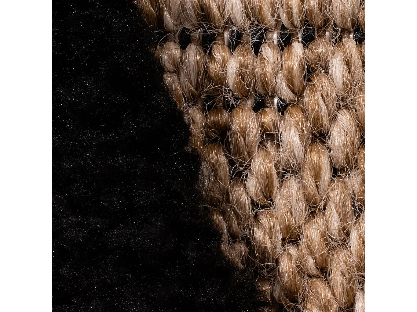 Tapis de salon aspect jute à motif géométrique noir 120x170 cm