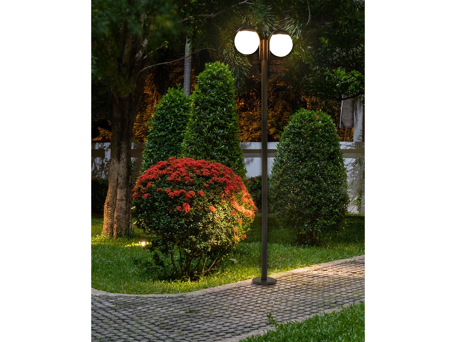 Lampadaire extérieur KULSI Noir