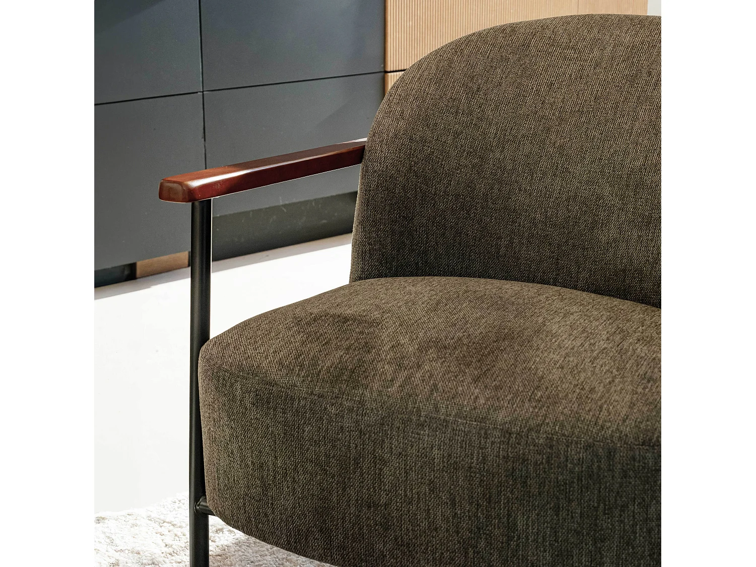 Fauteuil relax en acier, bois et tissu vert foncé