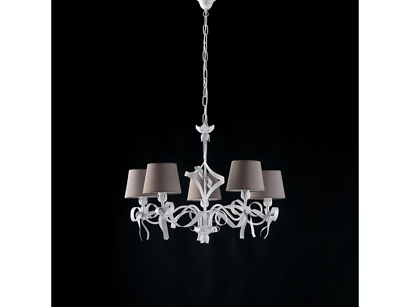 Lustre Lucy fer blanc, déco shabby chic, abat-jour PVC gris tourterelle d.70 cm, 5 lumières style vintage doux