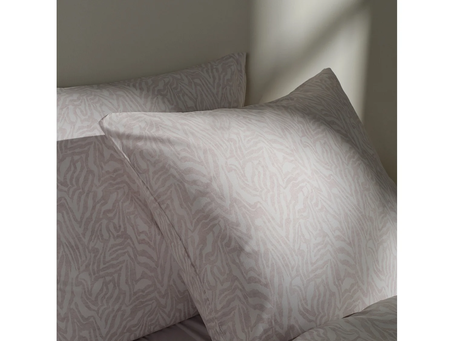 Mikrofaser-Bettwäsche Zambi dunkel ecru 200x220