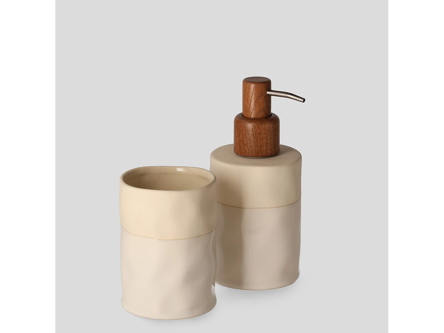 Becher Fereni mittelweiß 11x7.9