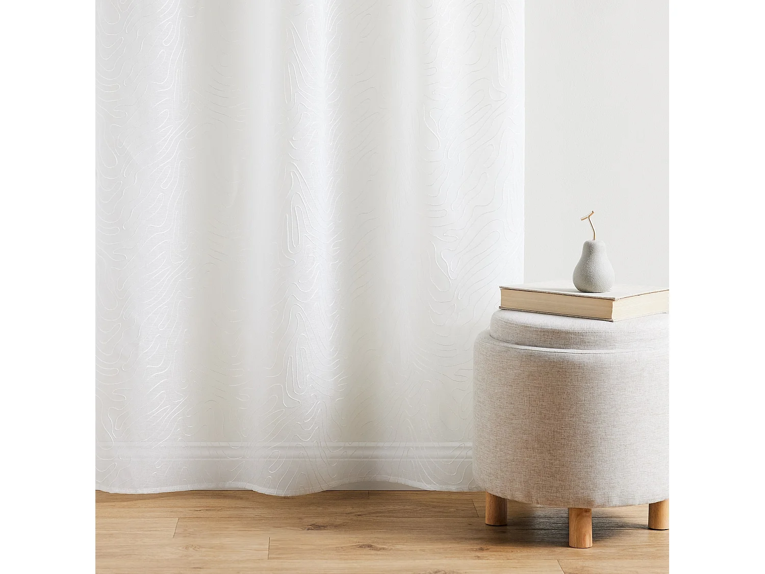 Durchsichtiger Vorhang Arties mittelweiß 140 x 250