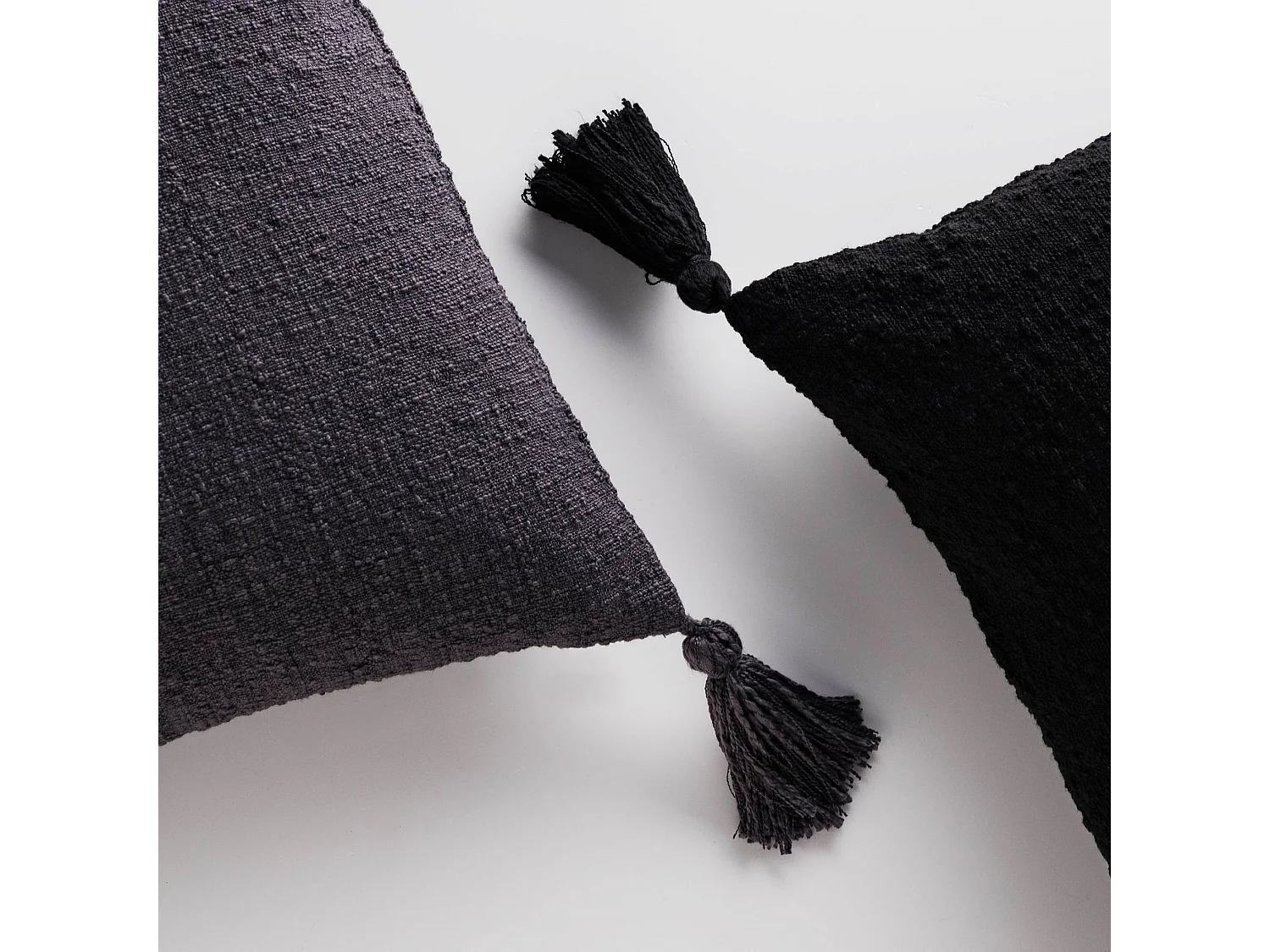 Einfarbige Kissenbezug Kolina mittelschwarz 45x45 cm