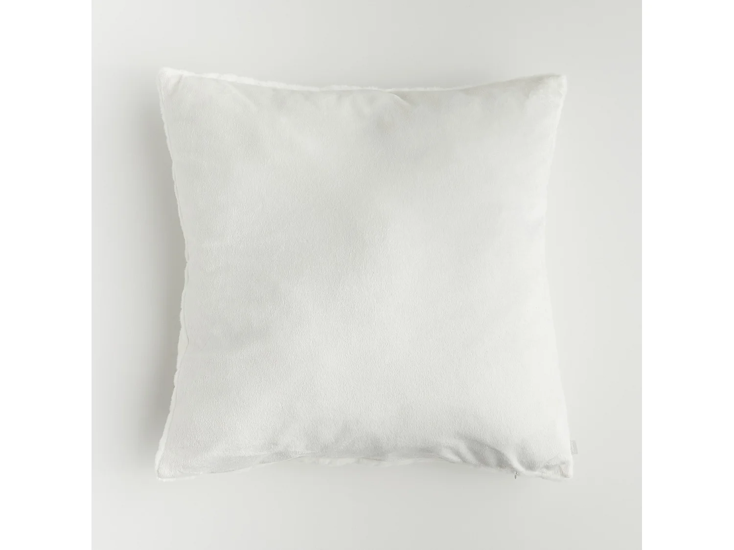 Pelz-Kissenbezug Pufos mittelweiß 45x45 cm